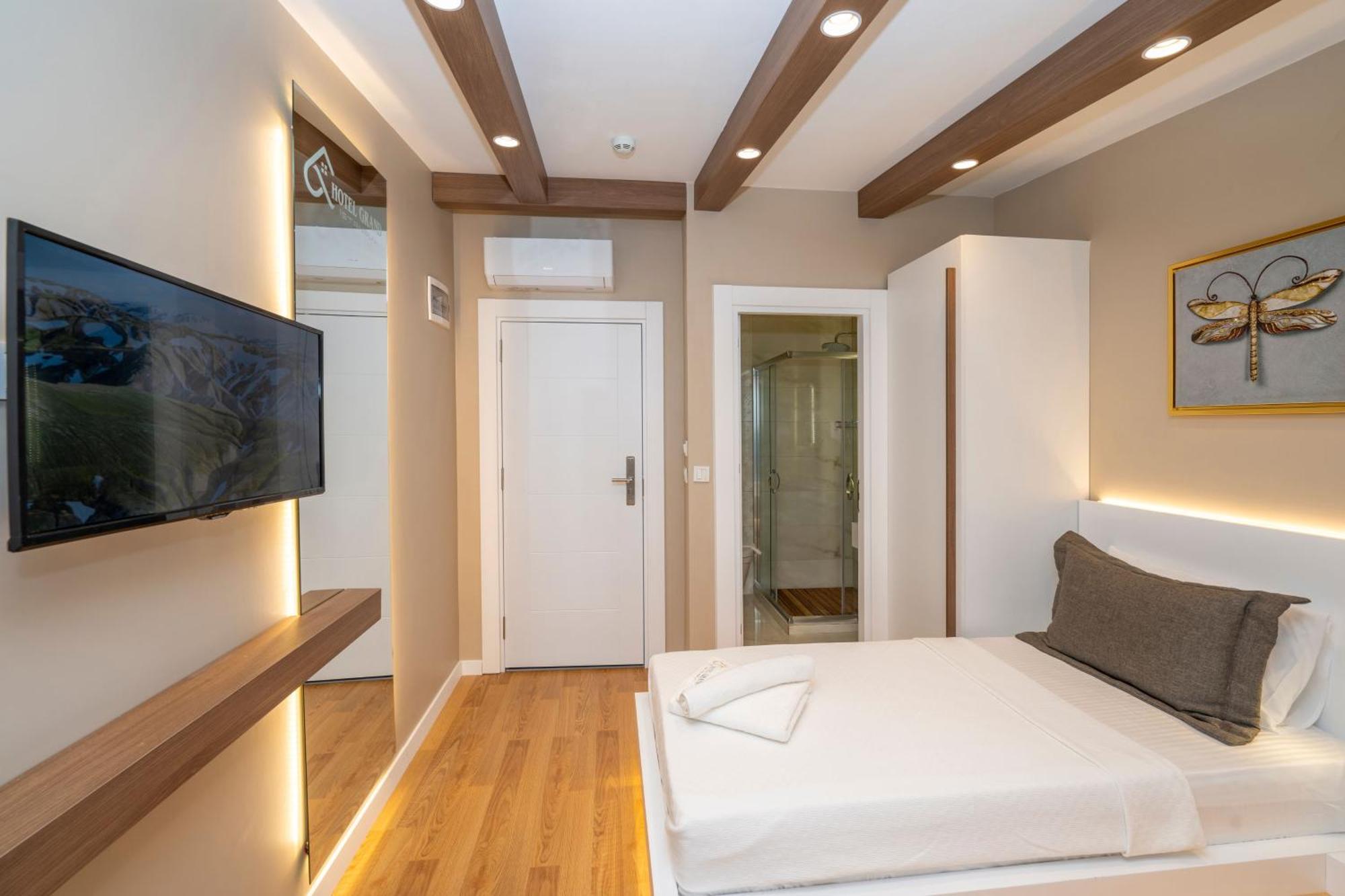 Hotel Grand Istanbul Ngoại thất bức ảnh